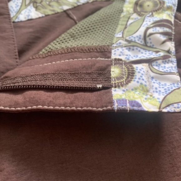 Water Shorts - Picture 3 of 5